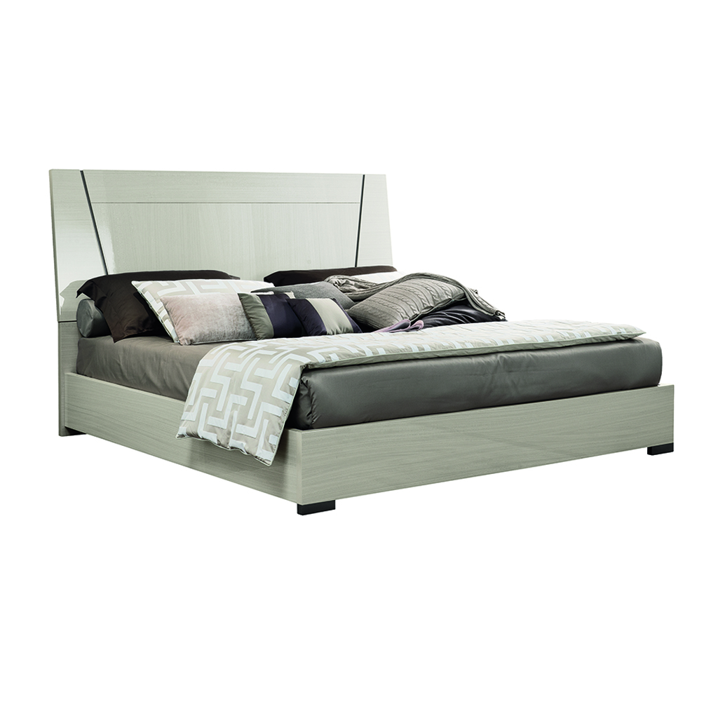 MONT BLANC QUEEN SIZE BED KOTO H.G.